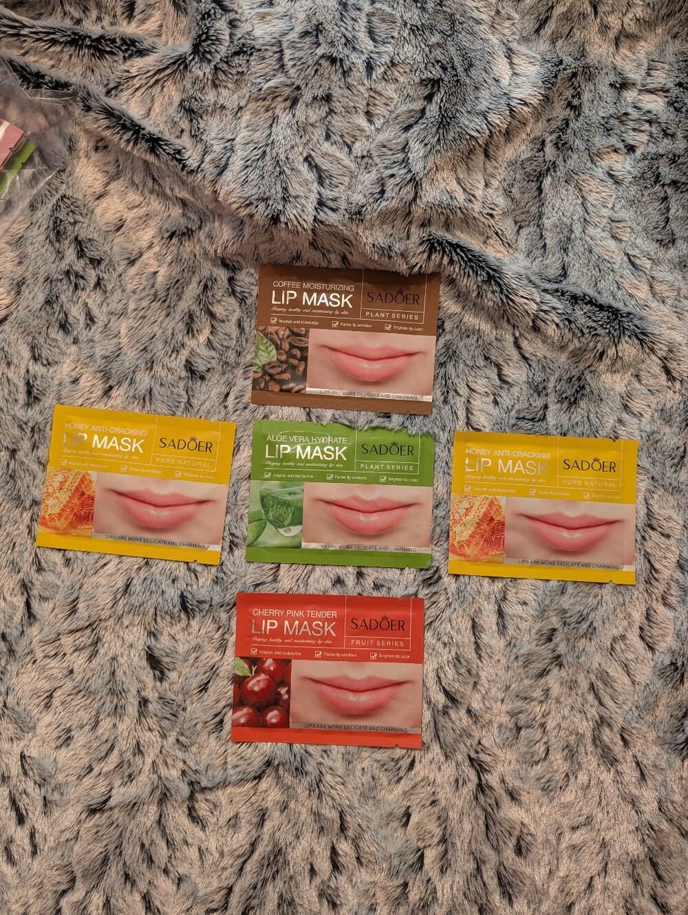 Nourishing Lip Mask Pack - Assorted Flavors (Yellow, Green, Brown, Red)